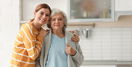 Domácí péče o člověka s Alzheimerovou chorobou se zaměřením na pečující osobu. Více na: www.socialnipolitika.eu
