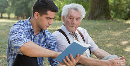 Stárnu, je třeba měnit životní styl.  Šedesátka je věk, kdy by se člověk měl vyrovnat s tím, že mu není čtyřicet.