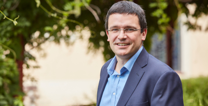 Ve stáří je důležitý zážitek vlastní užitečnosti, smysluplnosti a existence, říká ředitel Domova Sue Ryder Matěj Lejsal