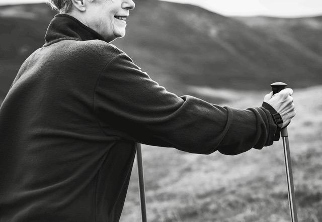 Demografická data napovídají, jakou roli hraje v rozdílné délce života mužů a žen biologie a jakou životní styl nebo proč Východní blok prohrál se Západem. Datoví novináři iRozhlasu ve své analýze…