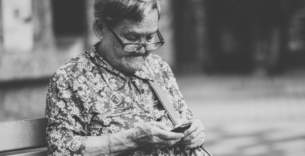 Policie varuje seniory před útoky podvodných 