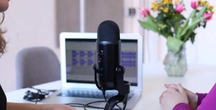 Podcasty o sendvičové generaci